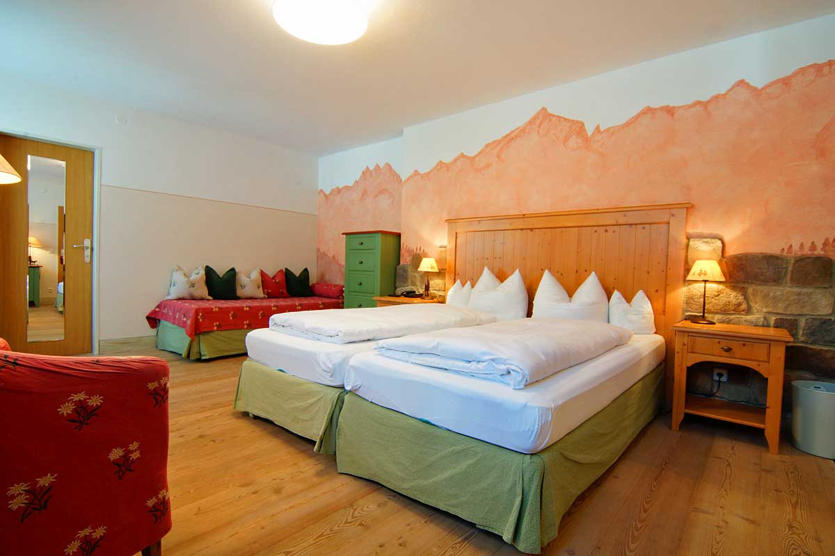 Landhotel und Berggasthof Panorama mit Restaurant Bella Vista - Foto: 