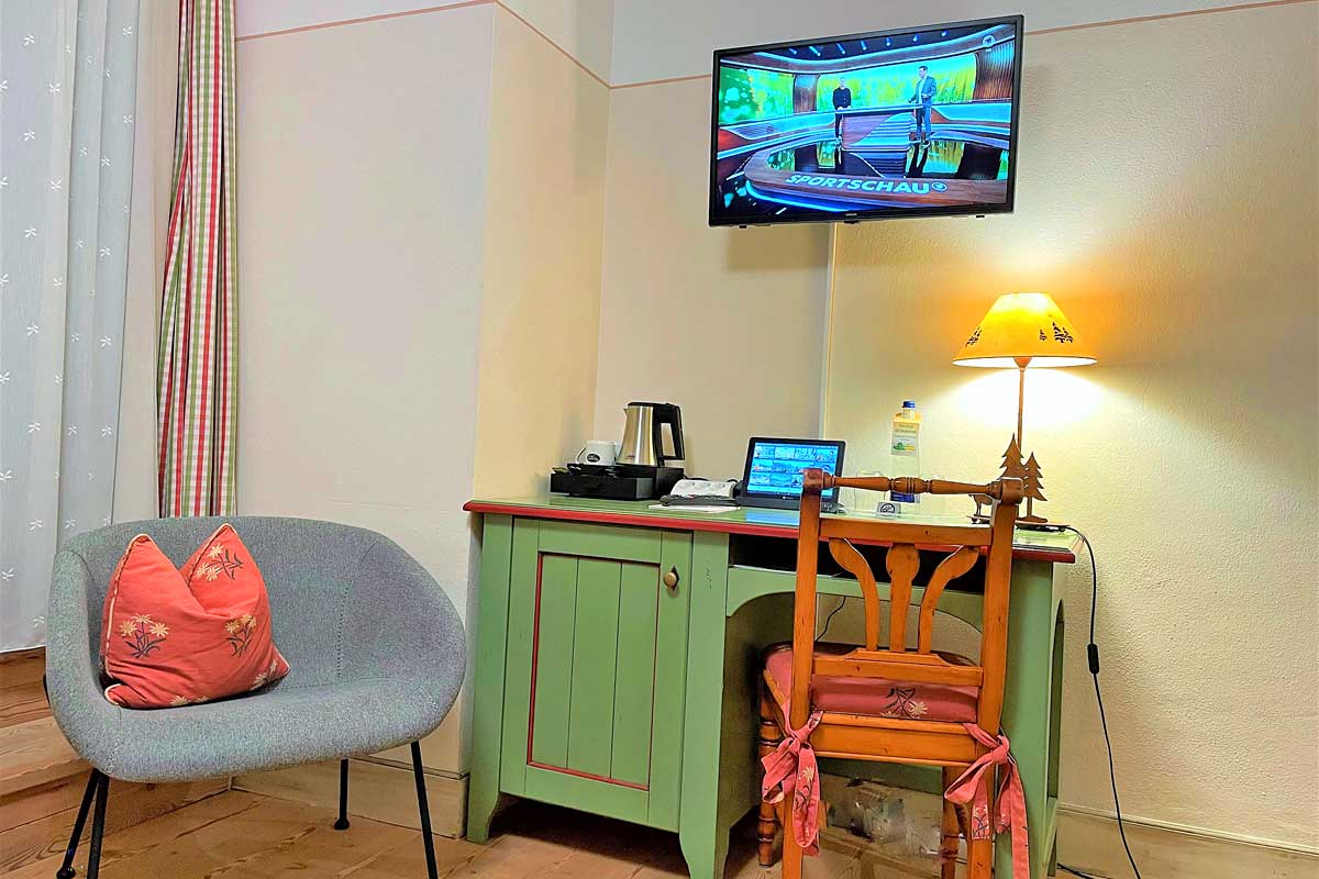 Landhotel und Berggasthof Panorama mit Restaurant Bella Vista - Foto: 